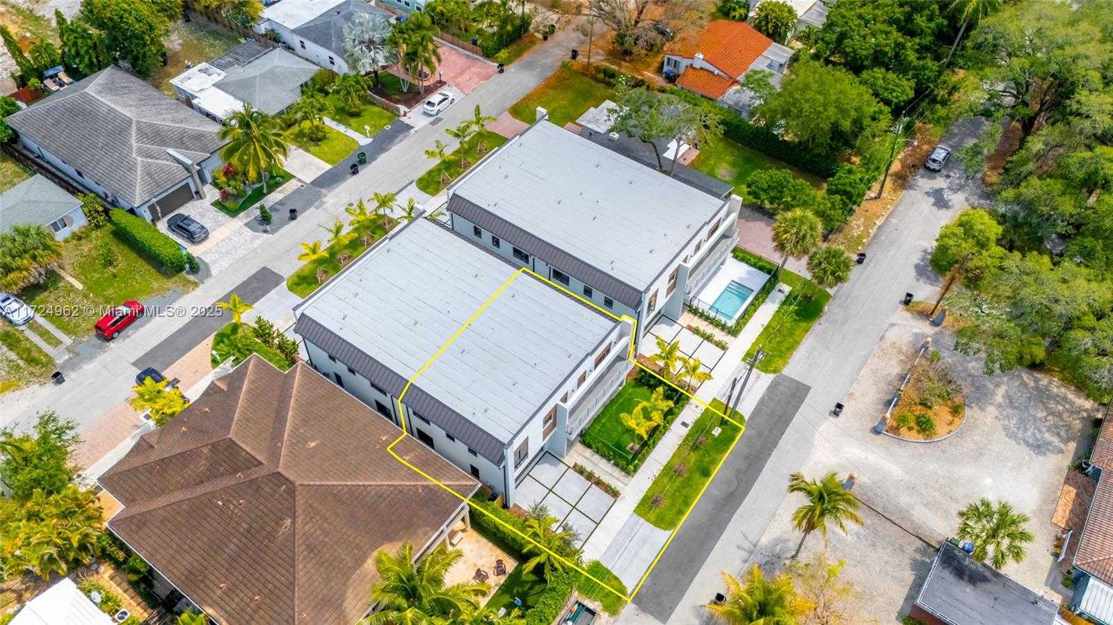 Small Image of 724 SOUTH WEST 8TH WAY #724, Fort Lauderdale Number 8