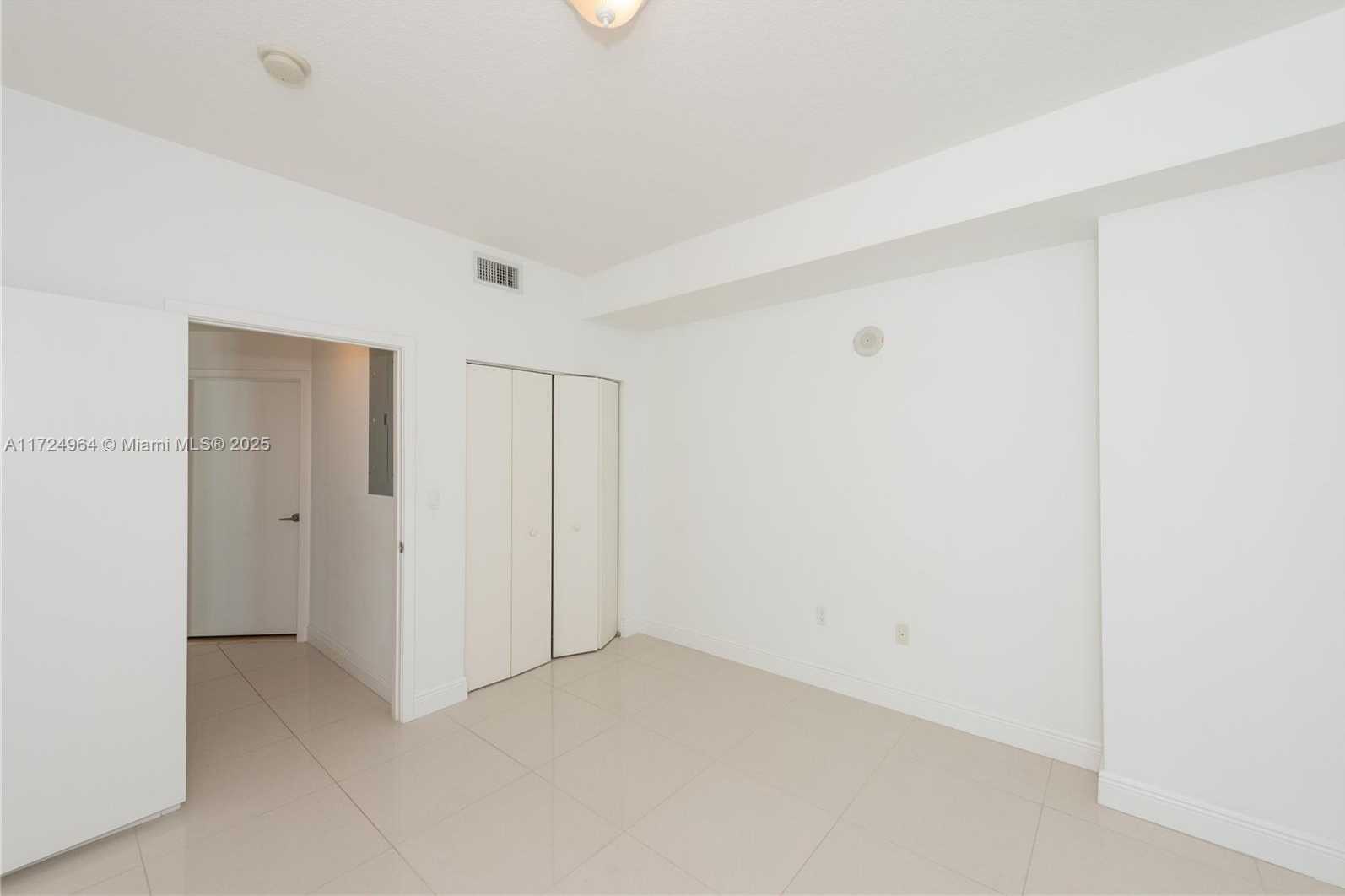 Small Image of 79 SOUTH WEST 12TH ST #1107-S, Miami Number 16