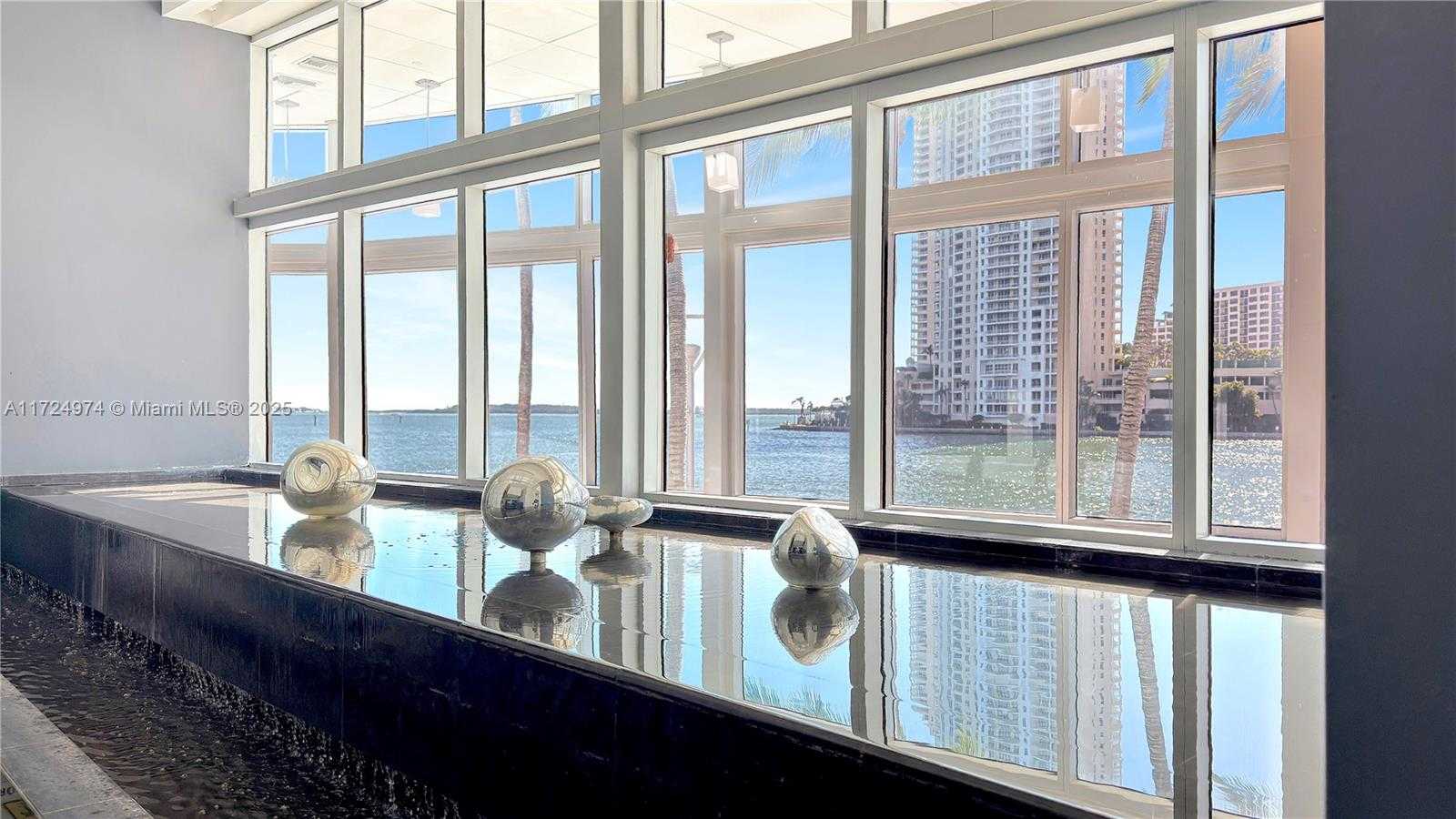 Small Image of 335 SOUTH BISCAYNE BLVD #2905, Miami Number 19