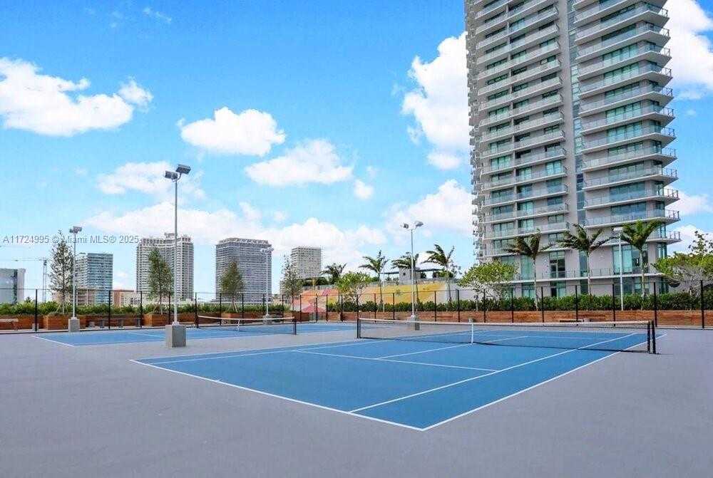 Small Image of 650 NORTH EAST 32ND ST #1008, Miami Number 17