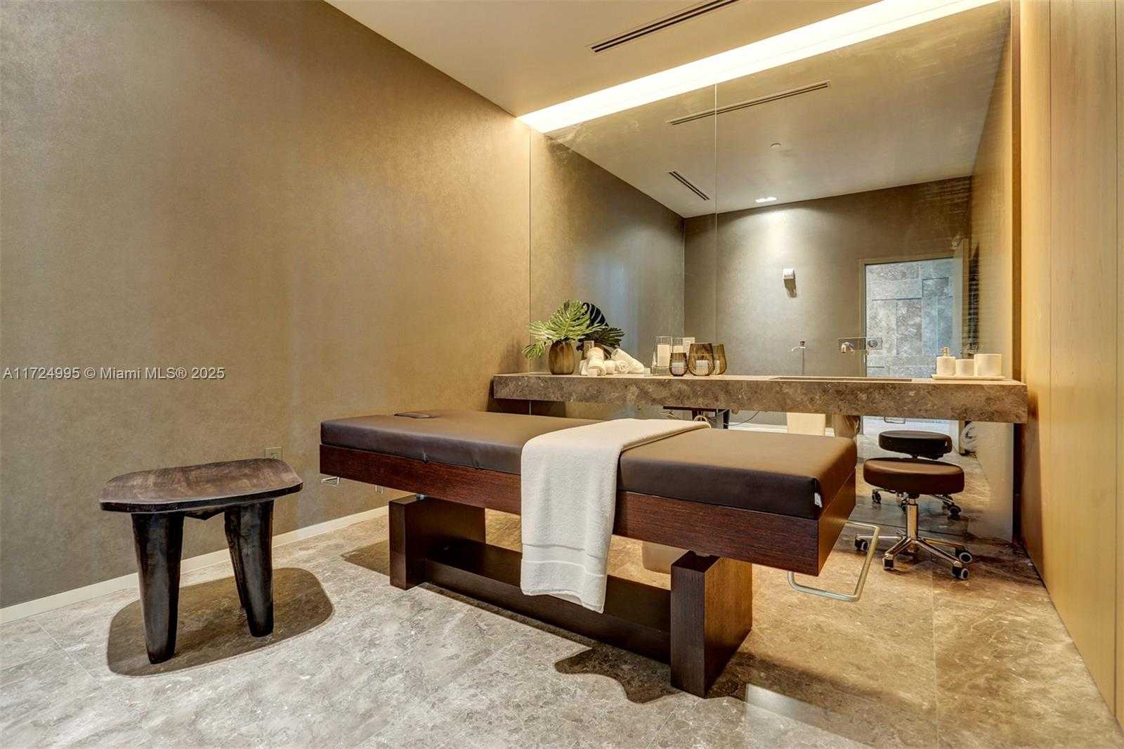 Small Image of 650 NORTH EAST 32ND ST #1008, Miami Number 23