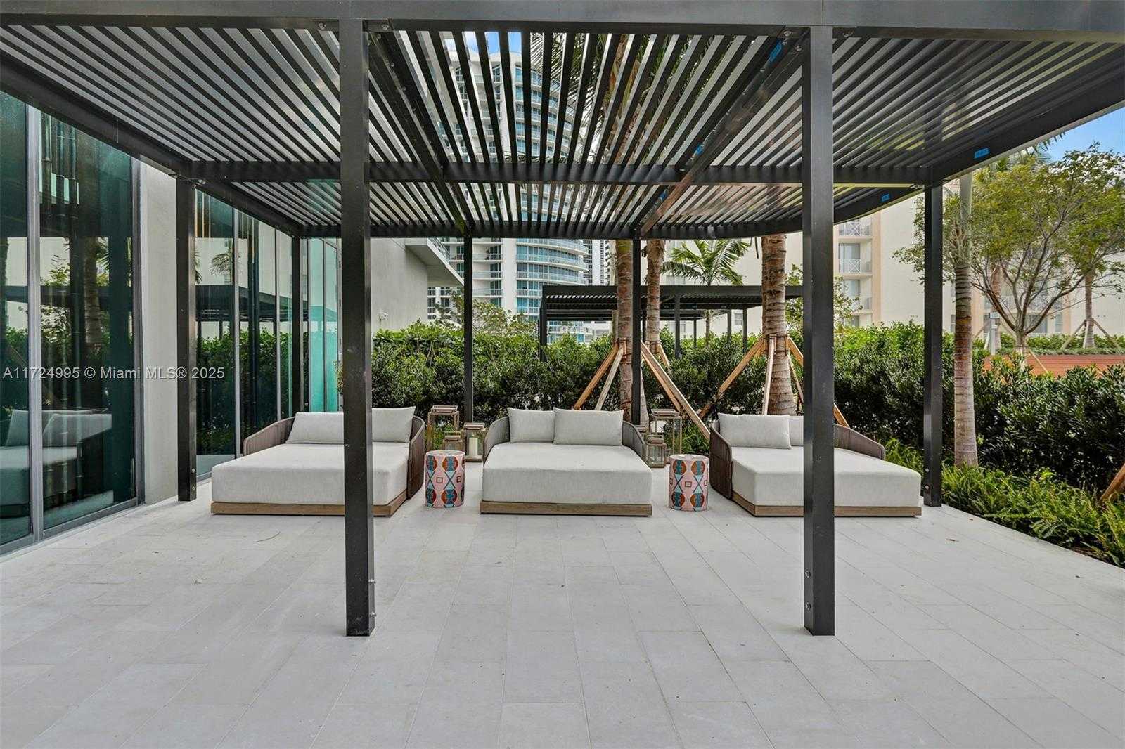 Small Image of 650 NORTH EAST 32ND ST #1008, Miami Number 24