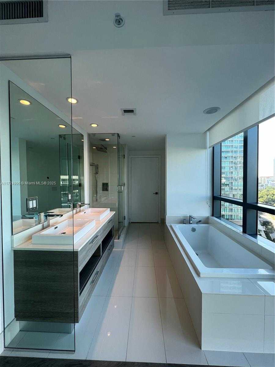 Small Image of 650 NORTH EAST 32ND ST #1008, Miami Number 9