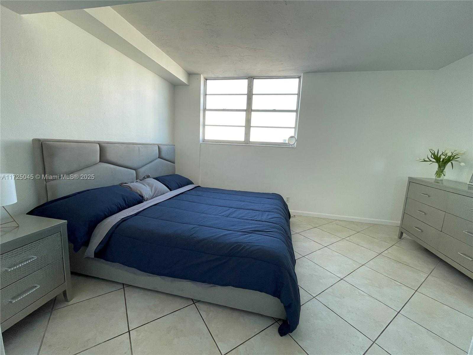 Small Image of 3001 SOUTH OCEAN DR #1039, Hollywood Number 11