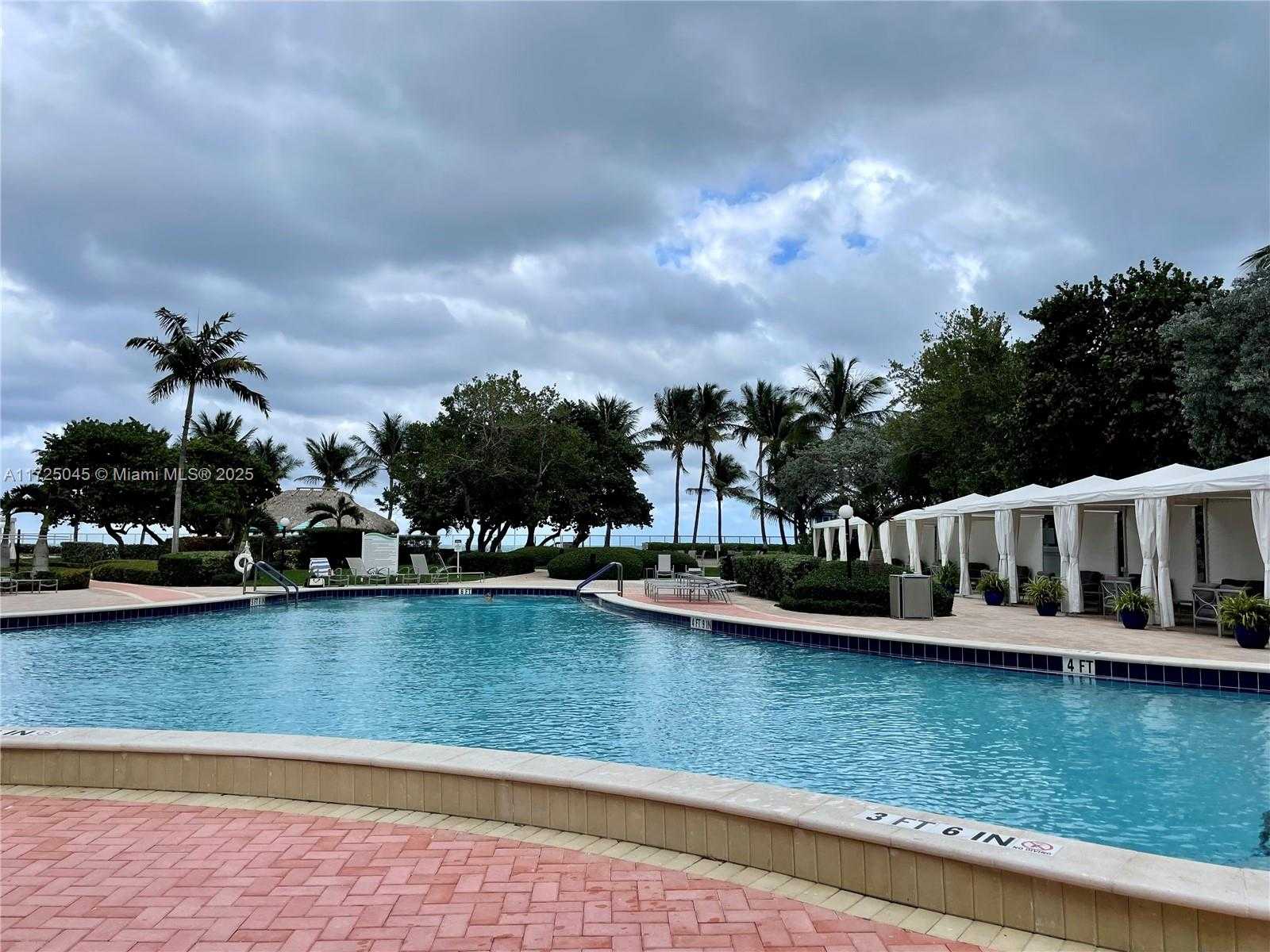 Small Image of 3001 SOUTH OCEAN DR #1039, Hollywood Number 12