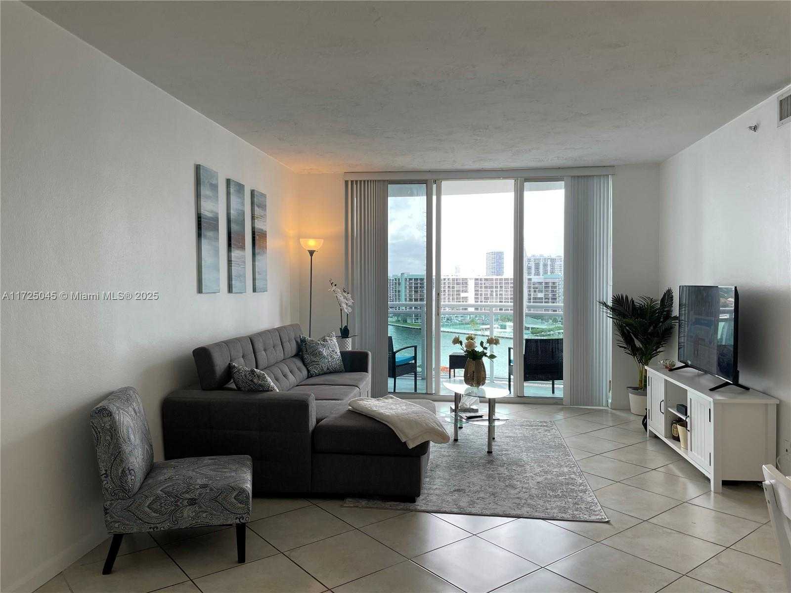 Small Image of 3001 SOUTH OCEAN DR #1039, Hollywood Number 6