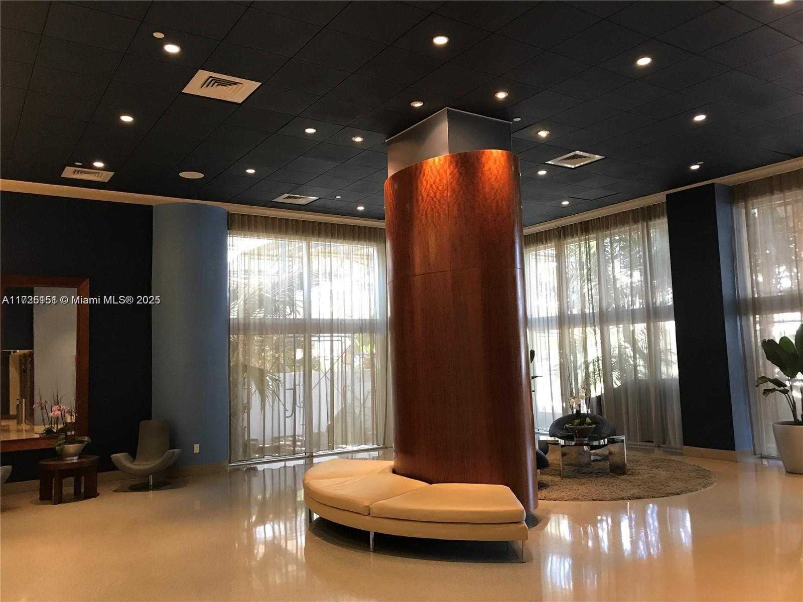 Small Image of 6365 COLLINS AVE #906, Miami Beach Number 31