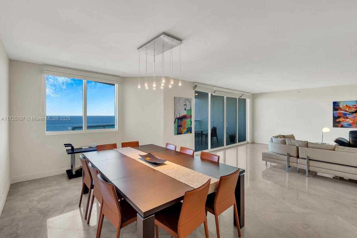 Small Image of 20201 EAST COUNTRY CLUB DR #2705, Aventura Number 3
