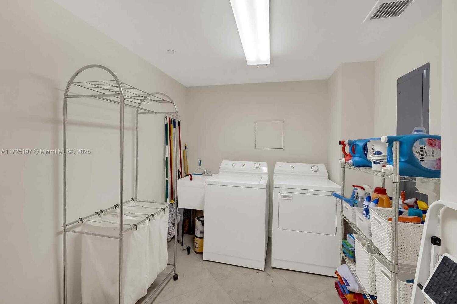 Small Image of 20201 EAST COUNTRY CLUB DR #2705, Aventura Number 30