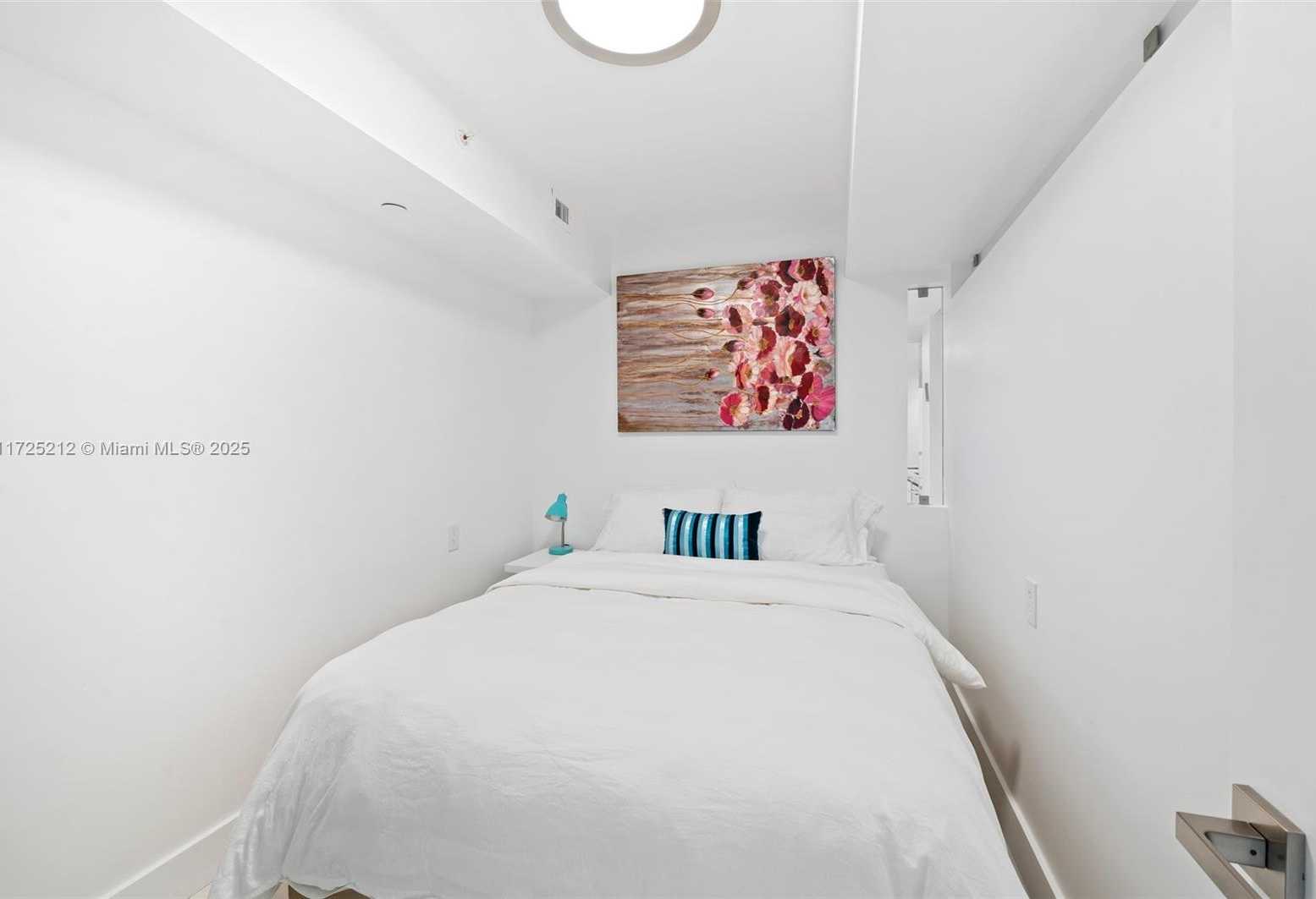 Small Image of 9341 COLLINS AVE #1002, Surfside Number 20
