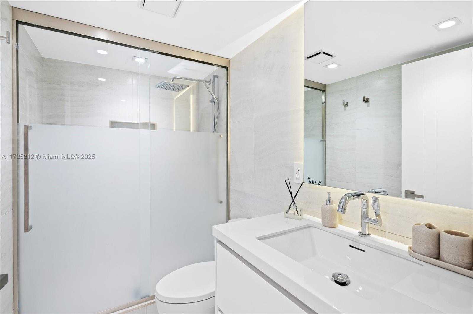 Small Image of 9341 COLLINS AVE #1002, Surfside Number 22