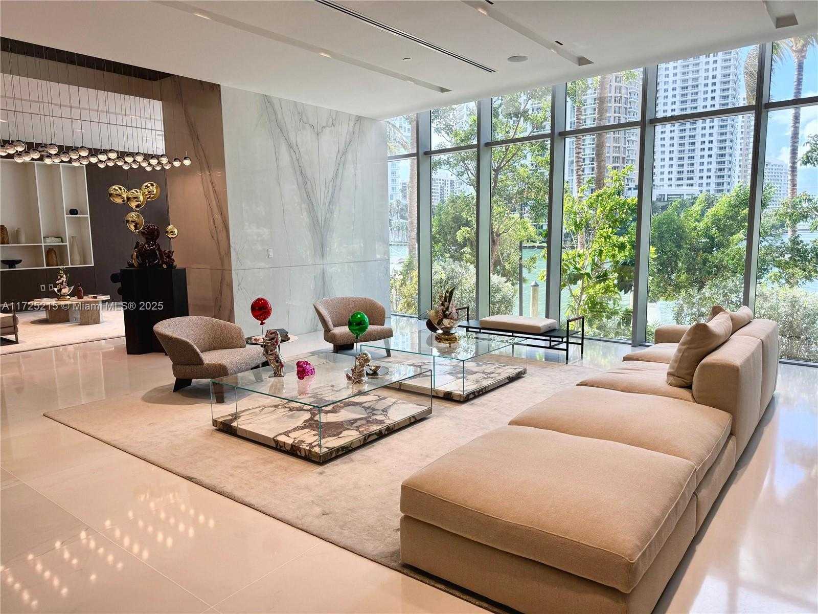 Small Image of 300 BISCAYNE BOULEVARD WAY #3608W, Miami Number 17