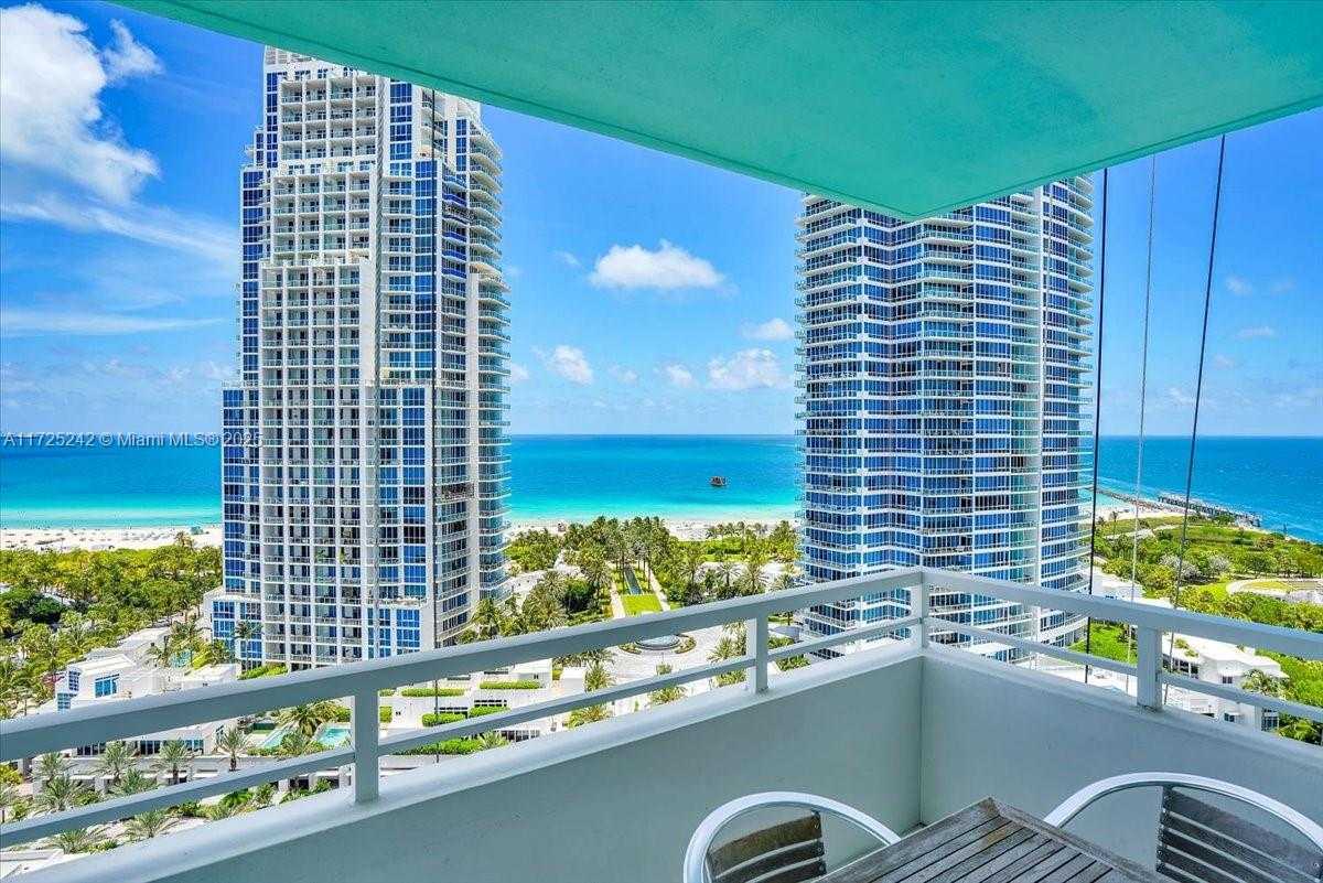 Small Image of 400 SOUTH POINTE DR #1910, Miami Beach Number 11