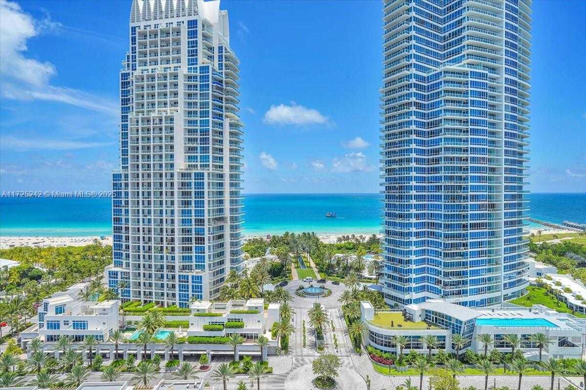 Small Image of 400 SOUTH POINTE DR #1910, Miami Beach Number 4