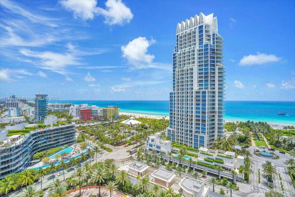 Small Image of 400 SOUTH POINTE DR #1910, Miami Beach Number 5