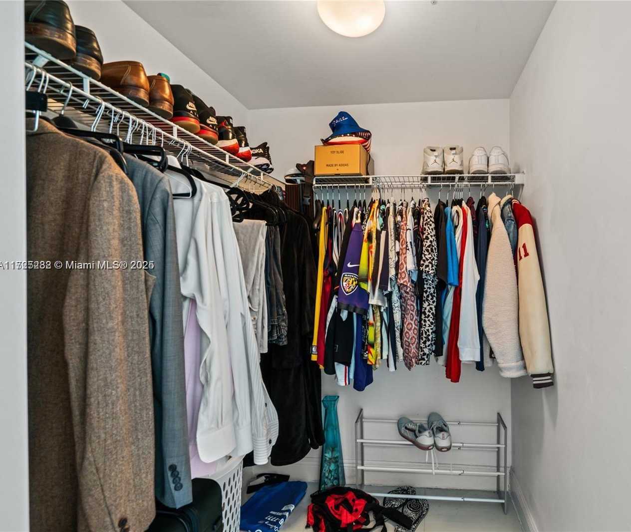 Small Image of 90 SOUTH WEST 3RD ST #2908, Miami Number 11