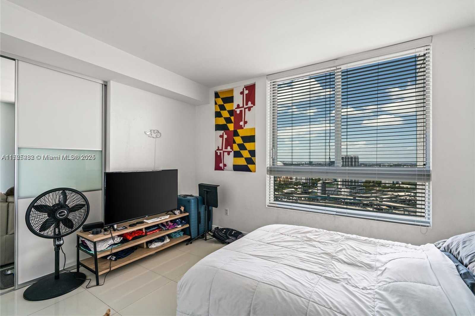 Small Image of 90 SOUTH WEST 3RD ST #2908, Miami Number 15