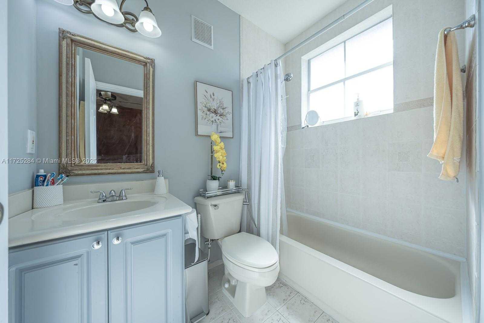 Small Image of 8520 NORTH WEST 139TH TER #1607, Miami Lakes Number 16
