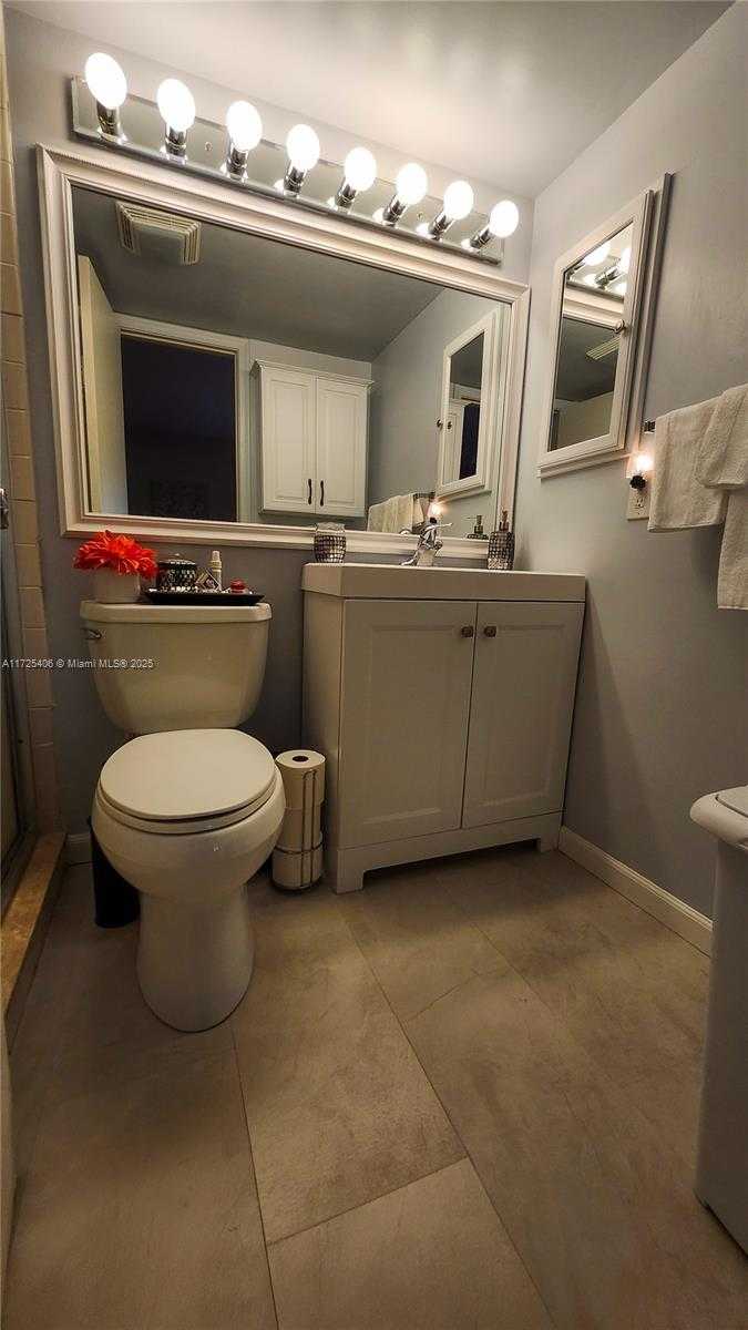 Imagen de Pequeño Objeto