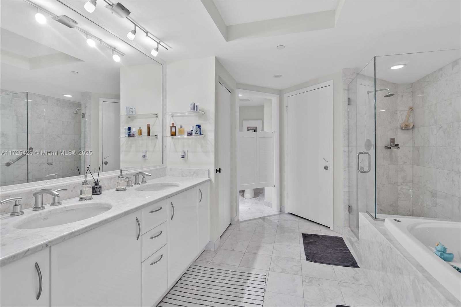Small Image of 1331 BRICKELL BAY DR #2007, Miami Number 10