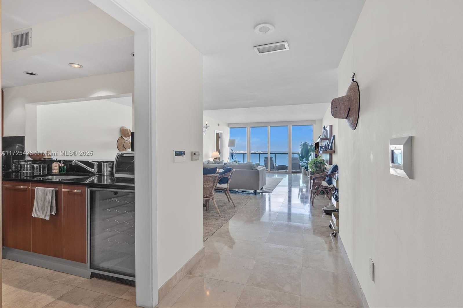 Small Image of 1331 BRICKELL BAY DR #2007, Miami Number 15