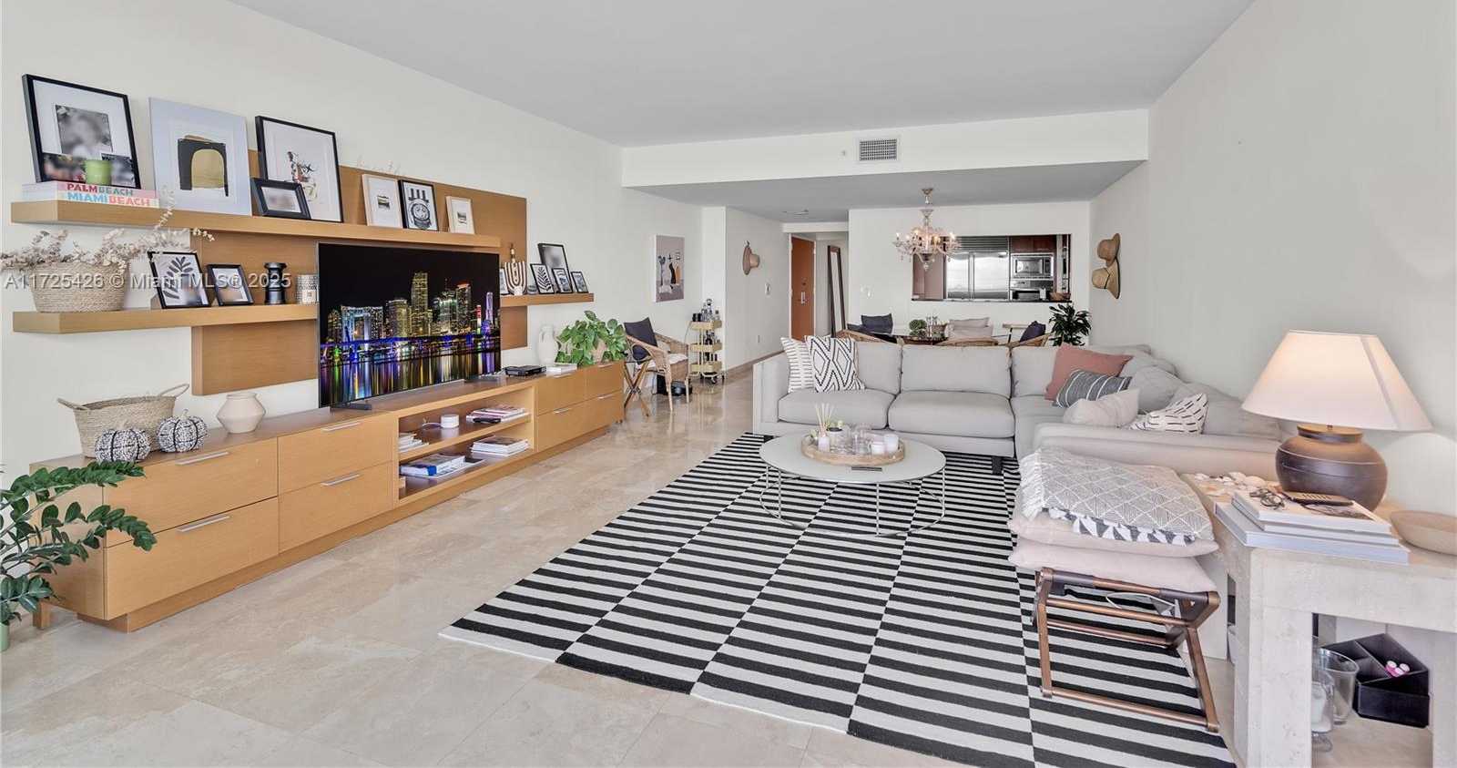 Small Image of 1331 BRICKELL BAY DR #2007, Miami Number 20