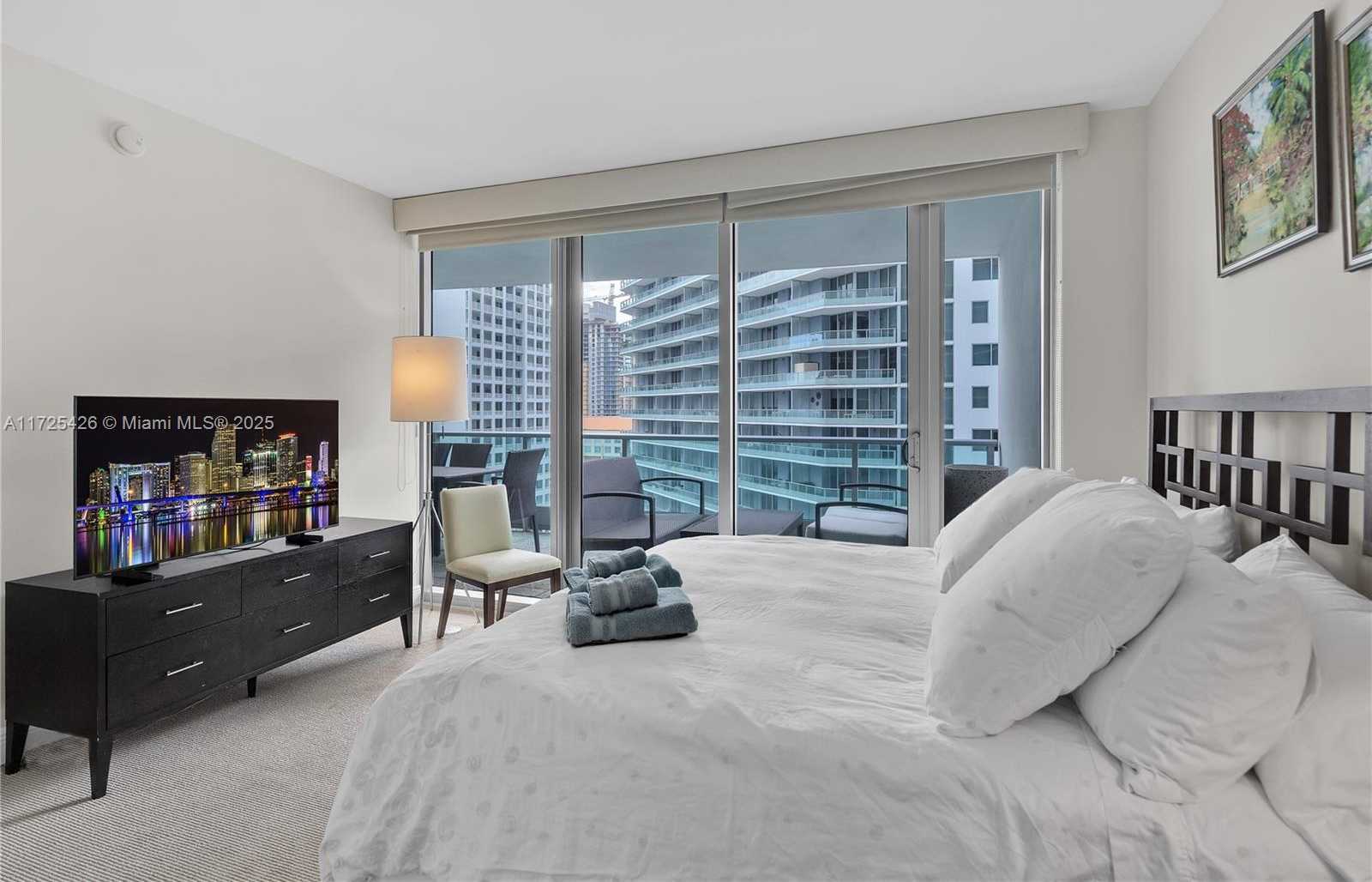Small Image of 1331 BRICKELL BAY DR #2007, Miami Number 28