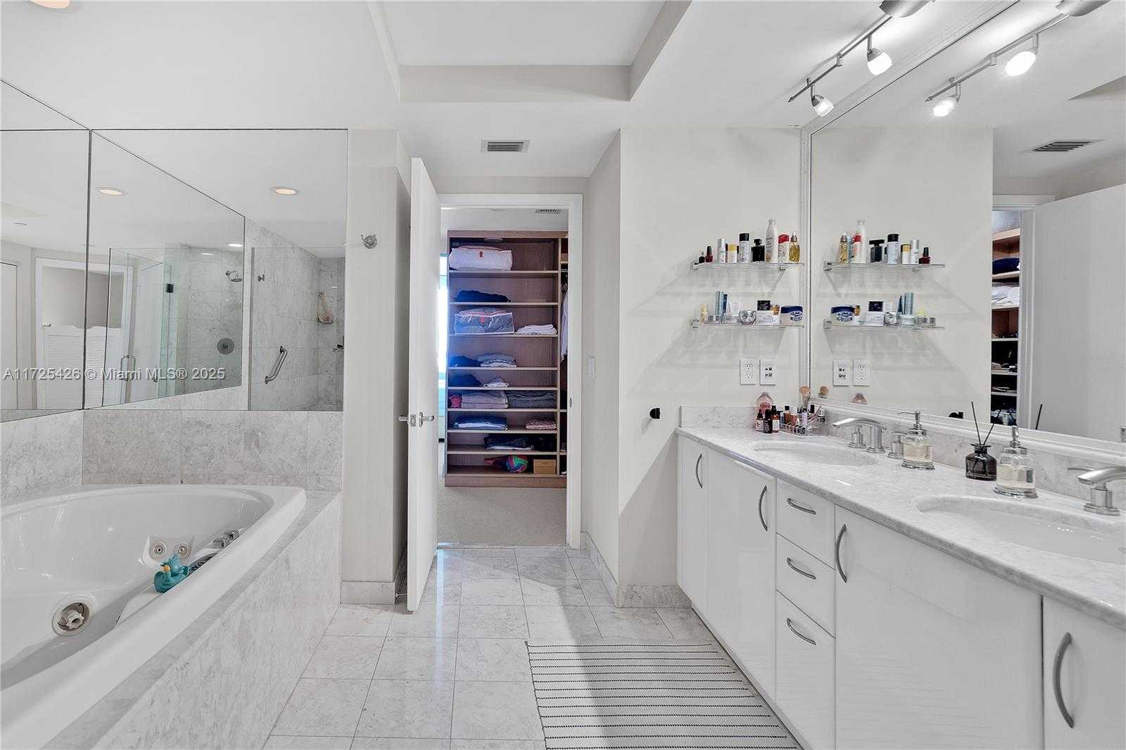 Small Image of 1331 BRICKELL BAY DR #2007, Miami Number 9