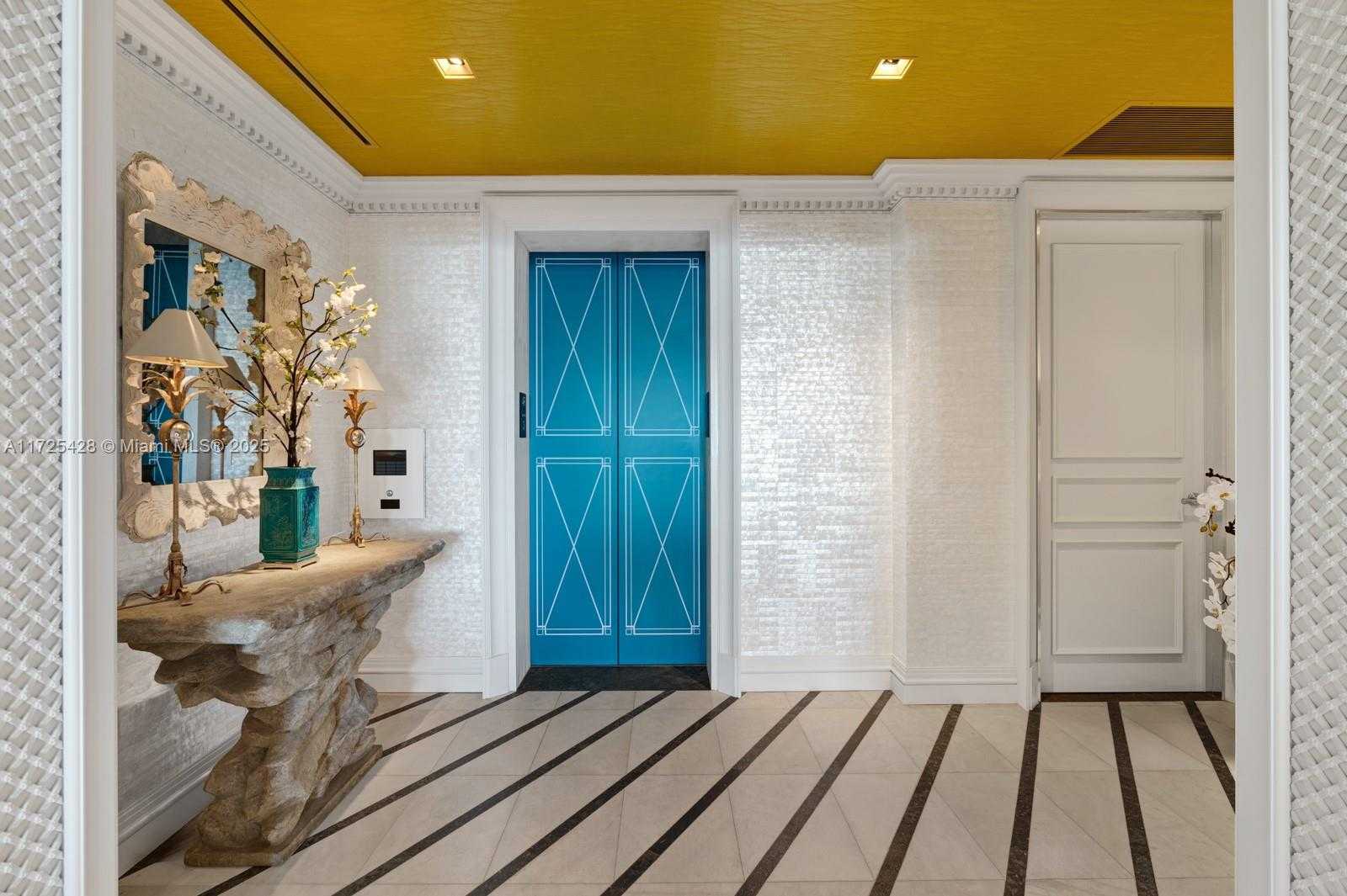 Small Image of 7041 FISHER ISLAND DR #7041, Miami Beach Number 2