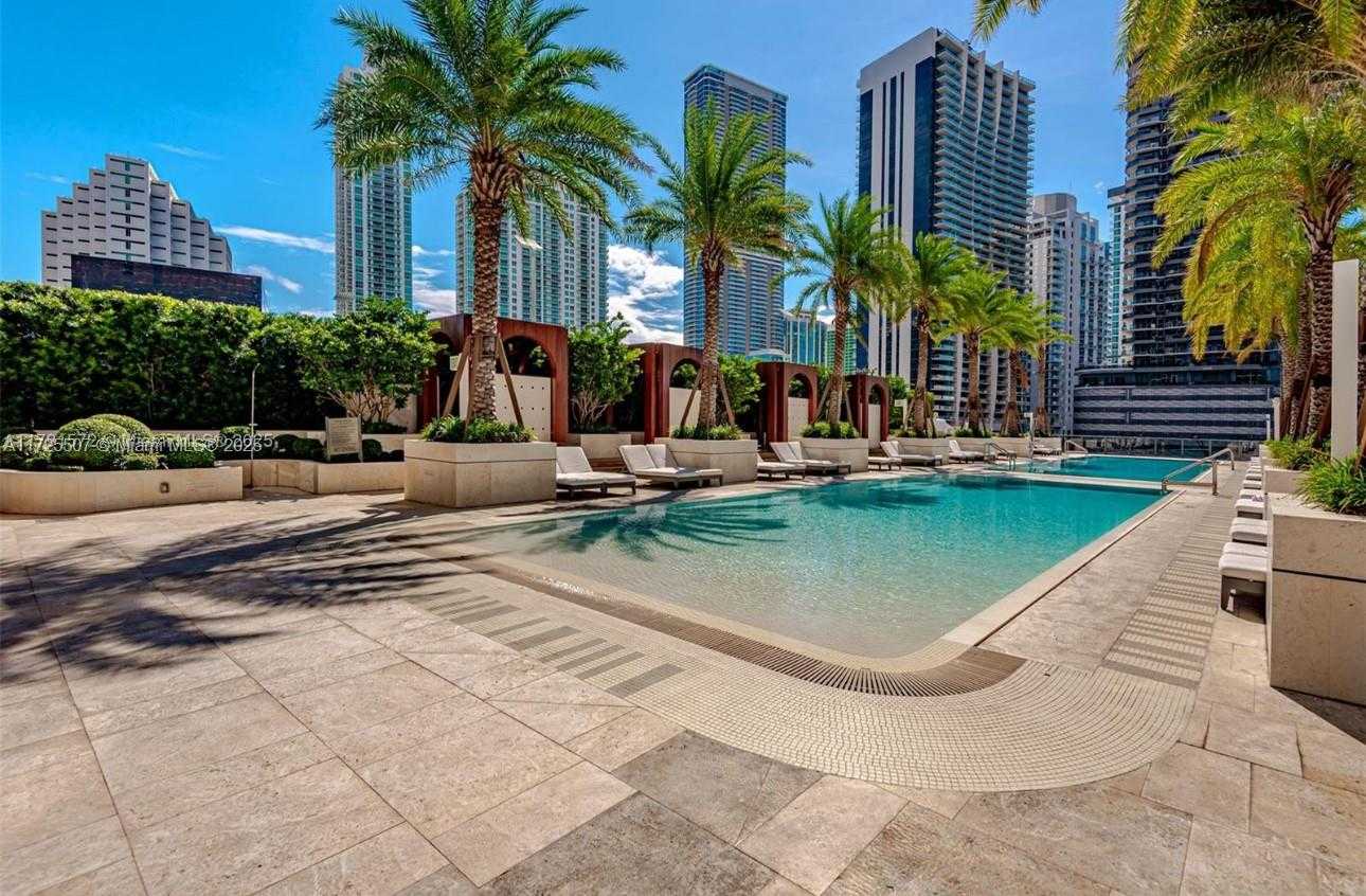 Small Image of 801 SOUTH MIAMI #2005, Miami Number 22