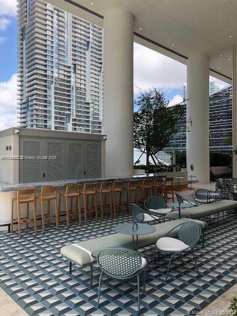 Small Image of 801 SOUTH MIAMI #2005, Miami Number 48