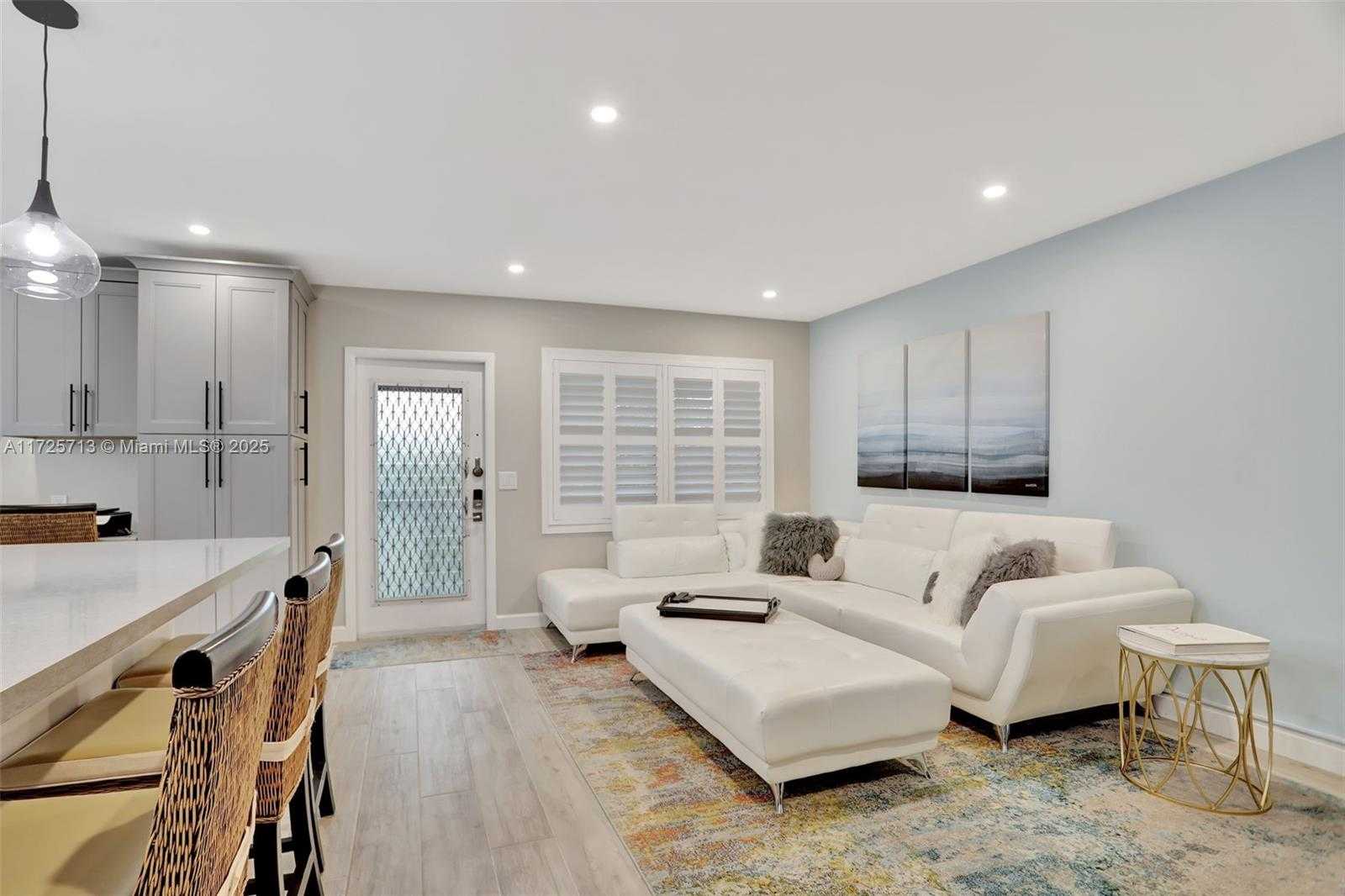 Small Image of 285 VENTNOR S #285, Deerfield Beach Number 10