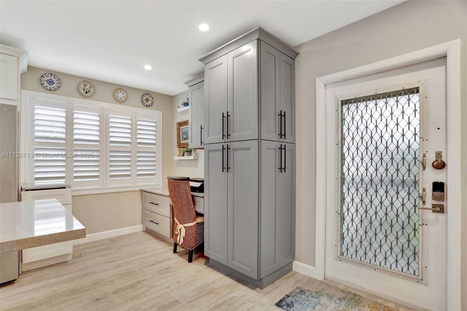 Small Image of 285 VENTNOR S #285, Deerfield Beach Number 11