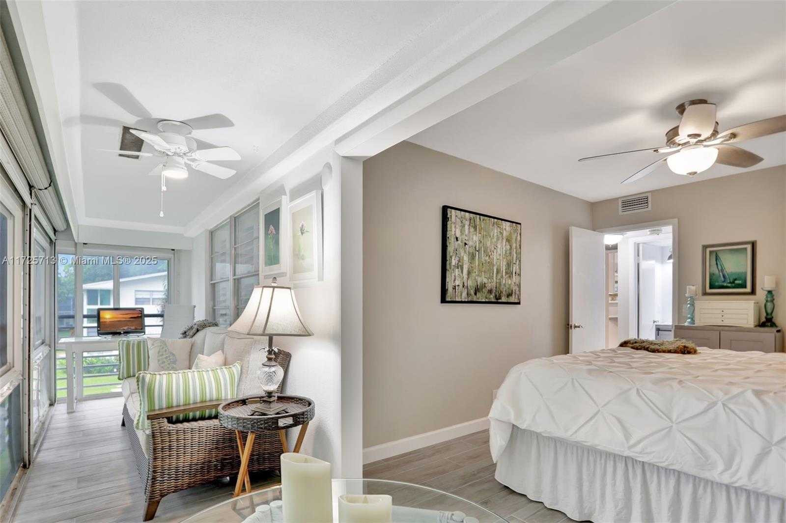 Small Image of 285 VENTNOR S #285, Deerfield Beach Number 21