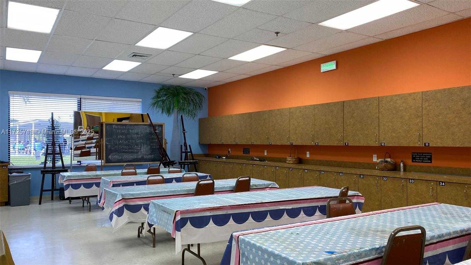 Small Image of 285 VENTNOR S #285, Deerfield Beach Number 38