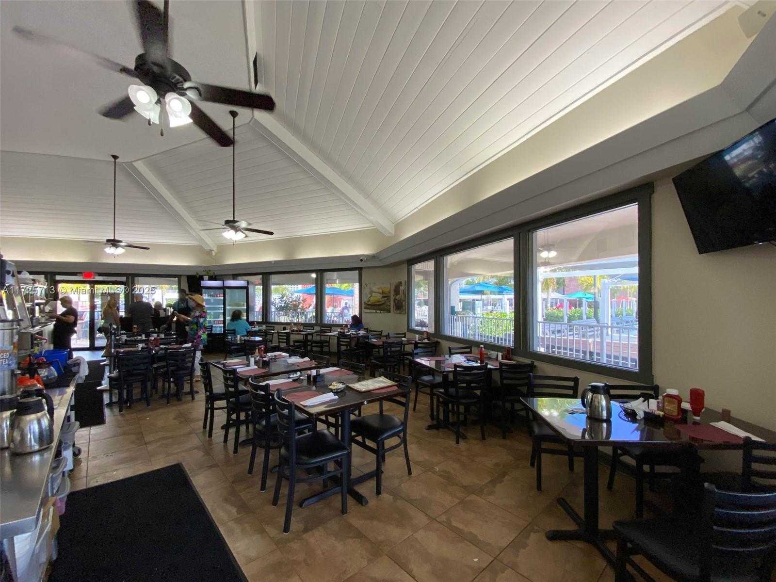 Small Image of 285 VENTNOR S #285, Deerfield Beach Number 49