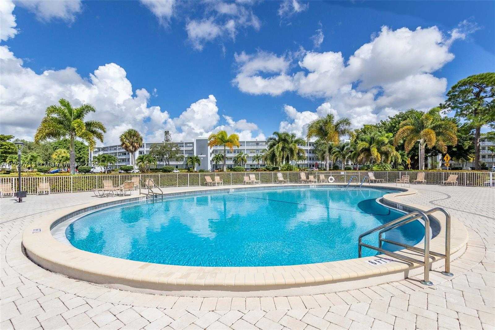 Small Image of 285 VENTNOR S #285, Deerfield Beach Number 50