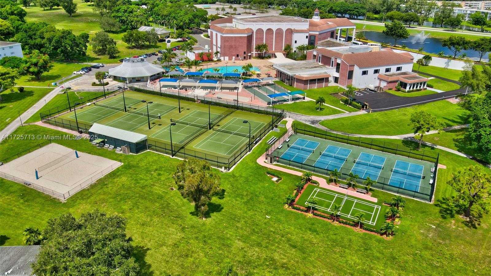 Small Image of 285 VENTNOR S #285, Deerfield Beach Number 54