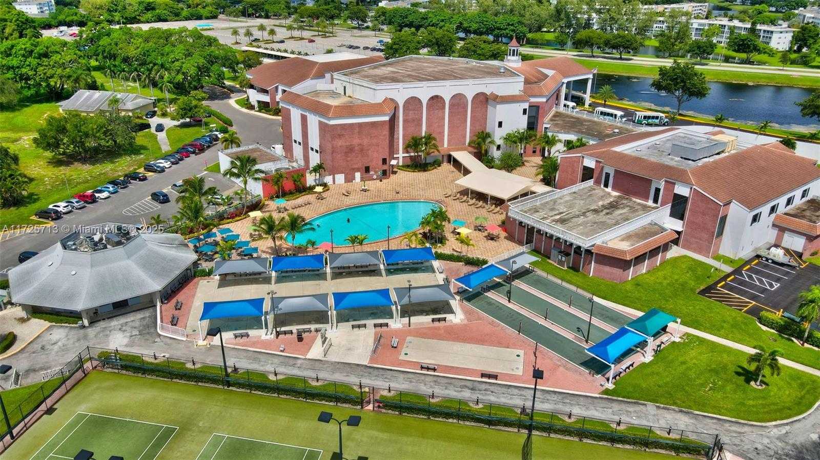 Small Image of 285 VENTNOR S #285, Deerfield Beach Number 55