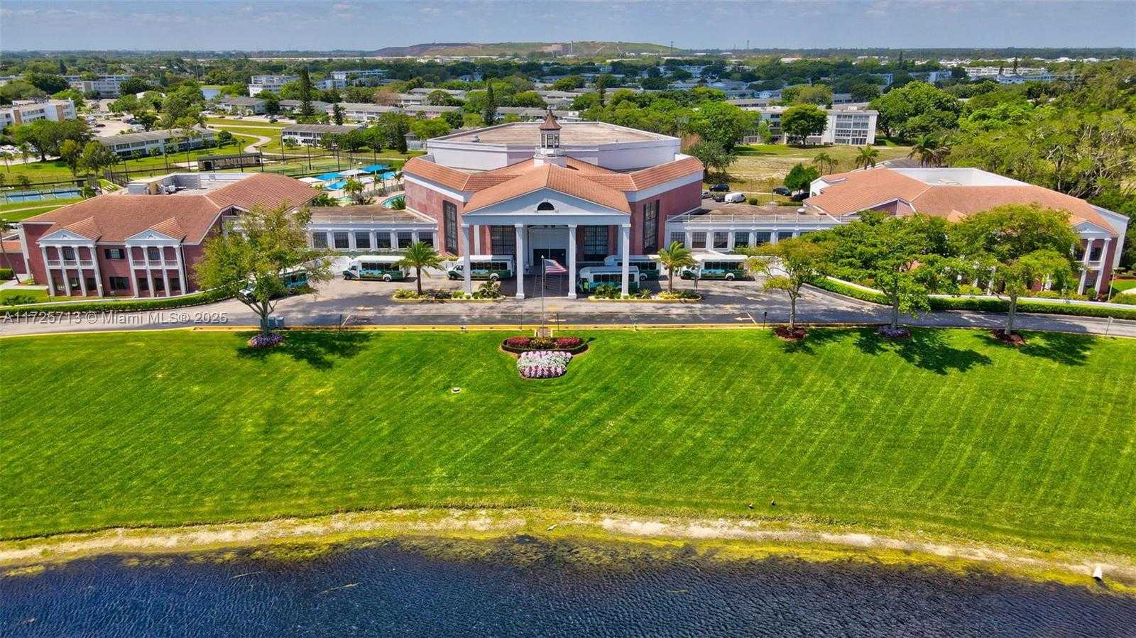 Small Image of 285 VENTNOR S #285, Deerfield Beach Number 61