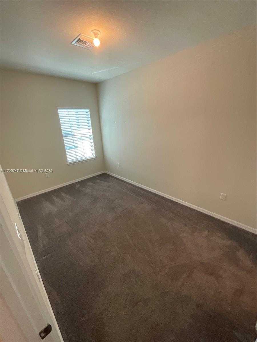 Small Image of 2131 NORTH APPLETON CIR N, Oakland Park Number 13
