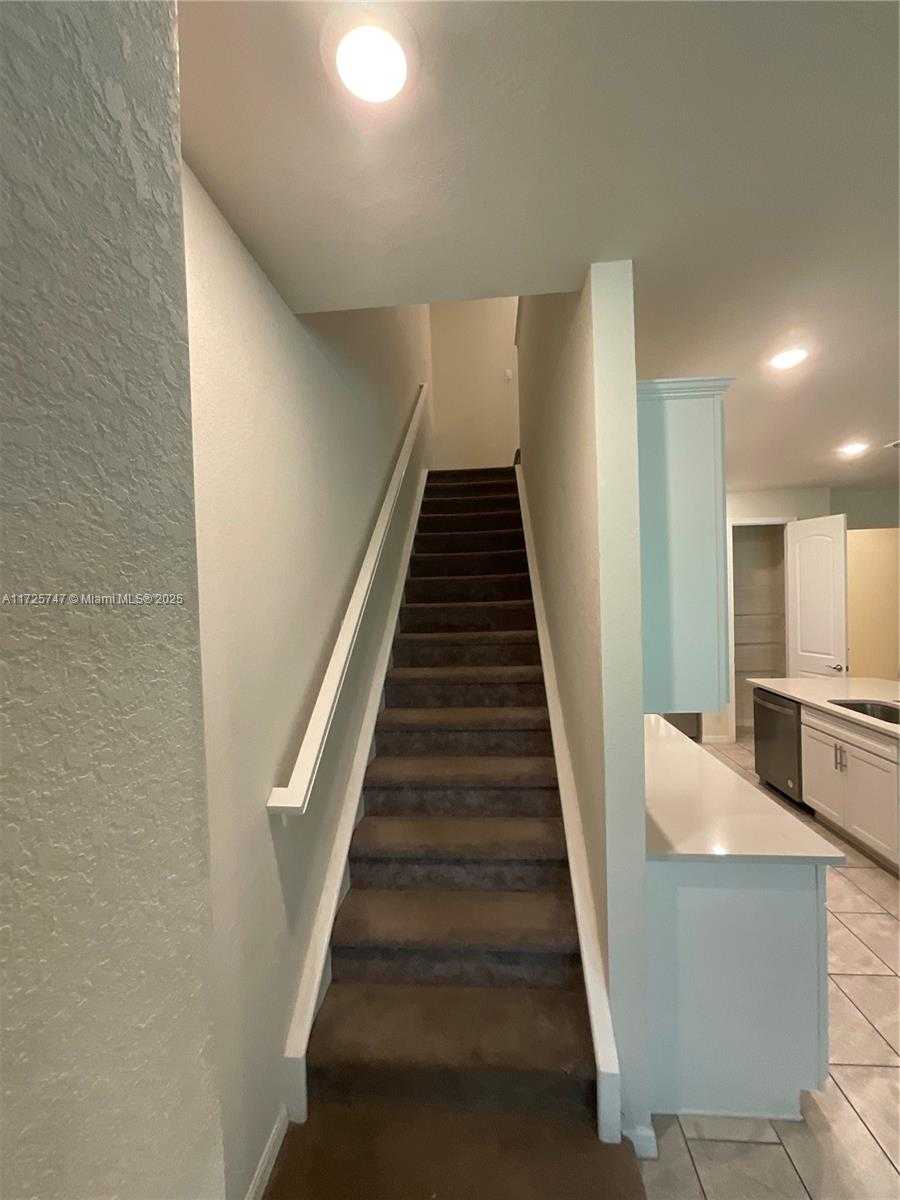 Small Image of 2131 NORTH APPLETON CIR N, Oakland Park Number 19