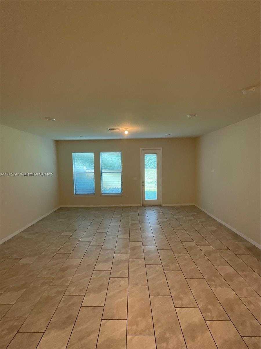 Small Image of 2131 NORTH APPLETON CIR N, Oakland Park Number 22