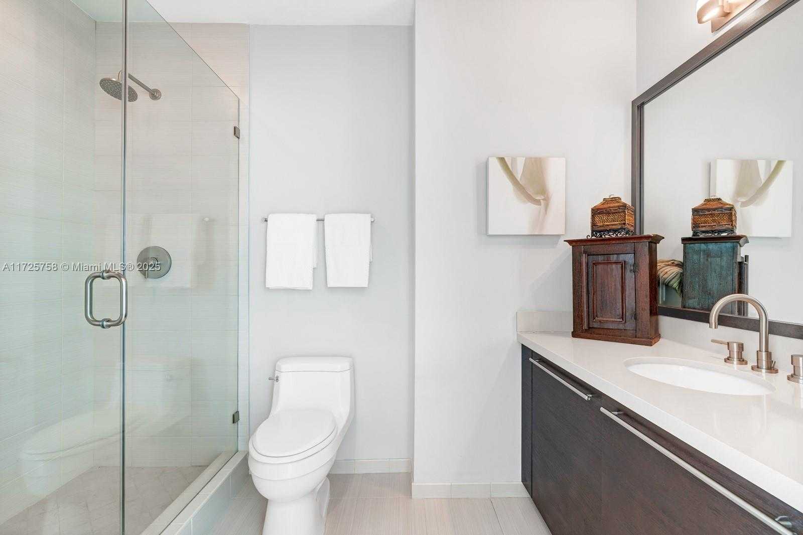 Small Image of 7930 EAST DR #1405, North Bay Village Number 12