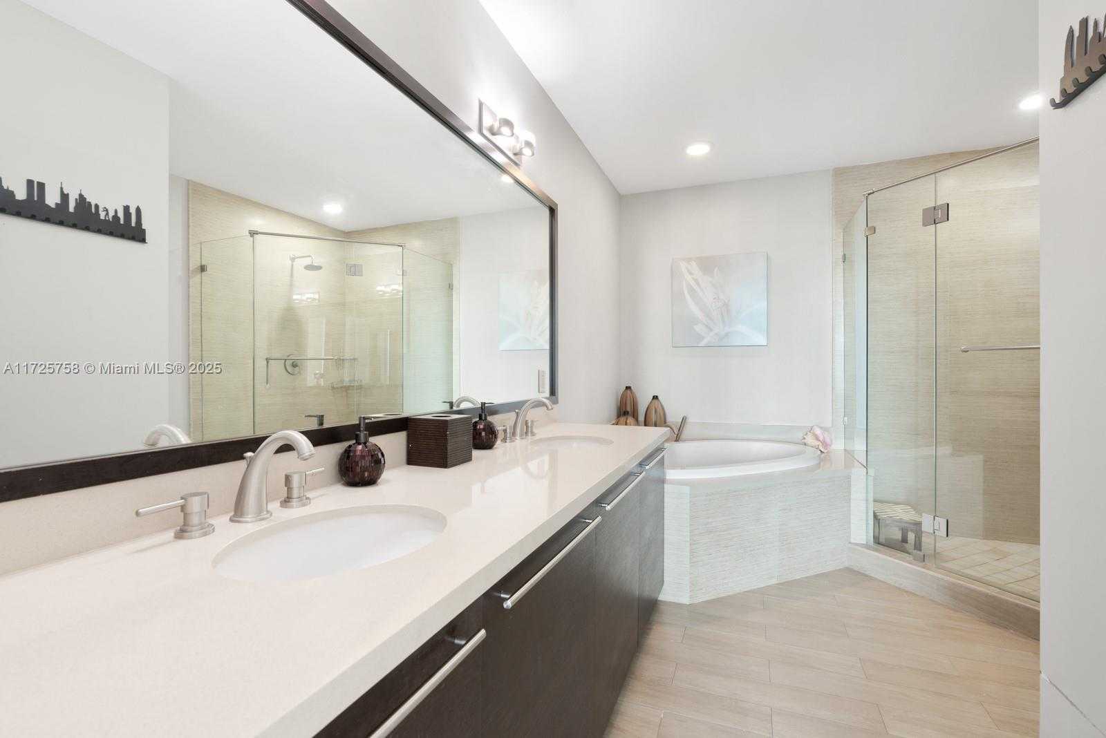 Small Image of 7930 EAST DR #1405, North Bay Village Number 18