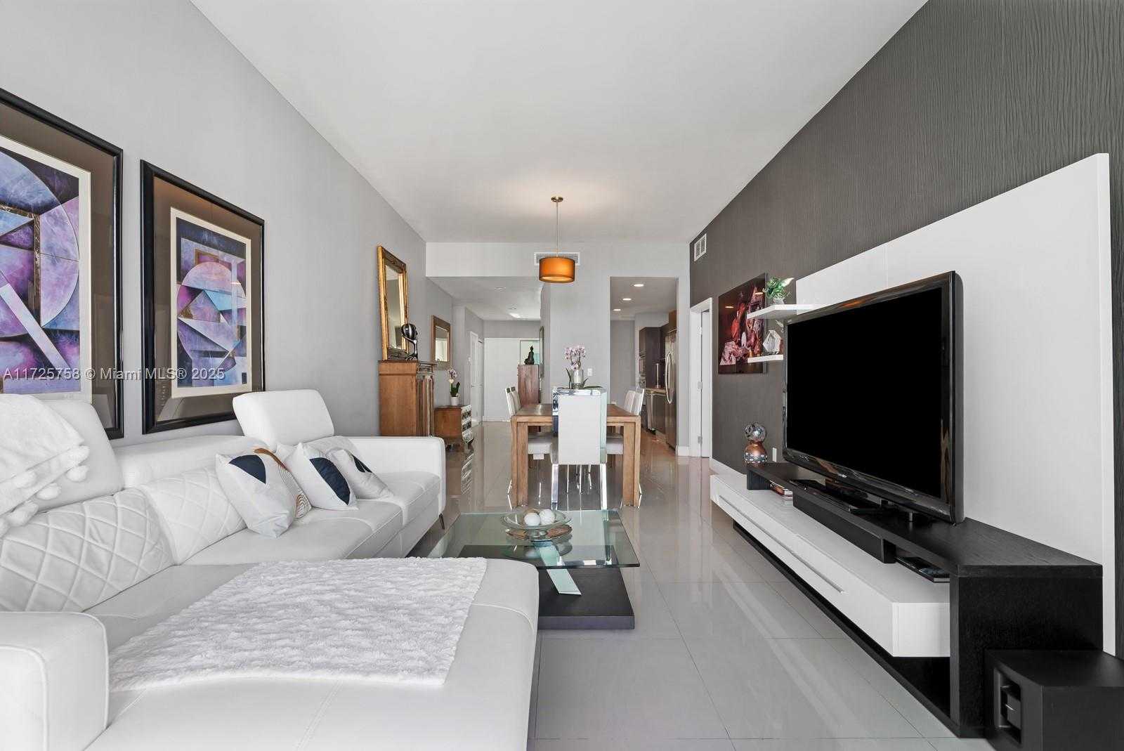Small Image of 7930 EAST DR #1405, North Bay Village Number 6