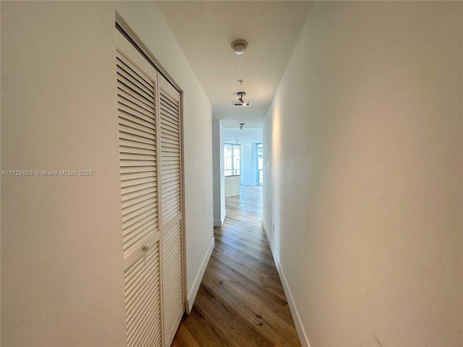 Small Image of 1111 SOUTH WEST 1ST AVE #1820-N, Miami Number 14