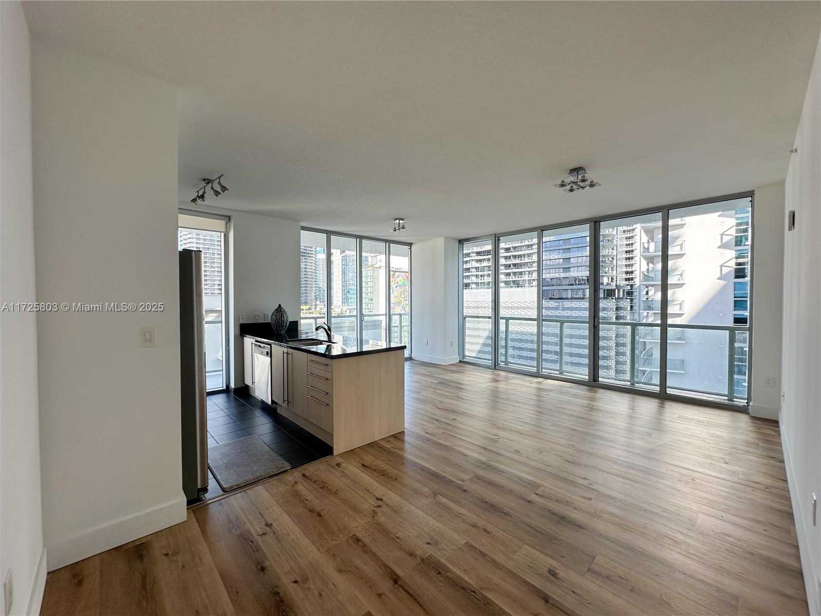 Small Image of 1111 SOUTH WEST 1ST AVE #1820-N, Miami Number 4