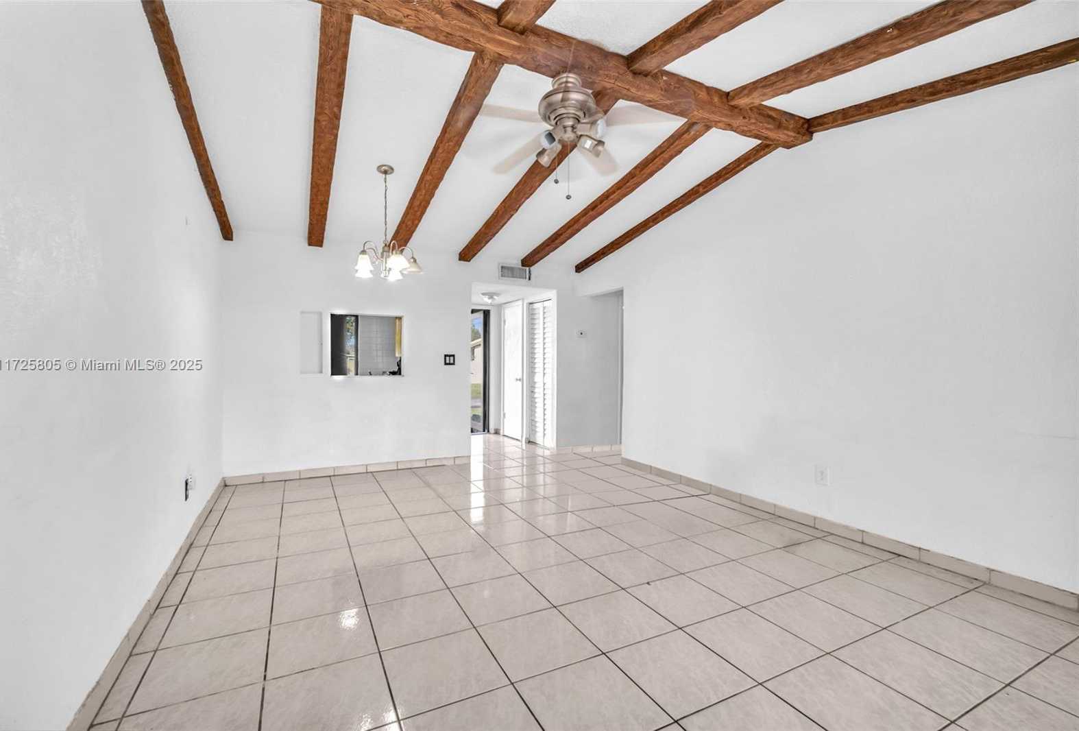 Small Image of 12104 SOUTH WEST 110TH ST CIR S, Miami Number 5