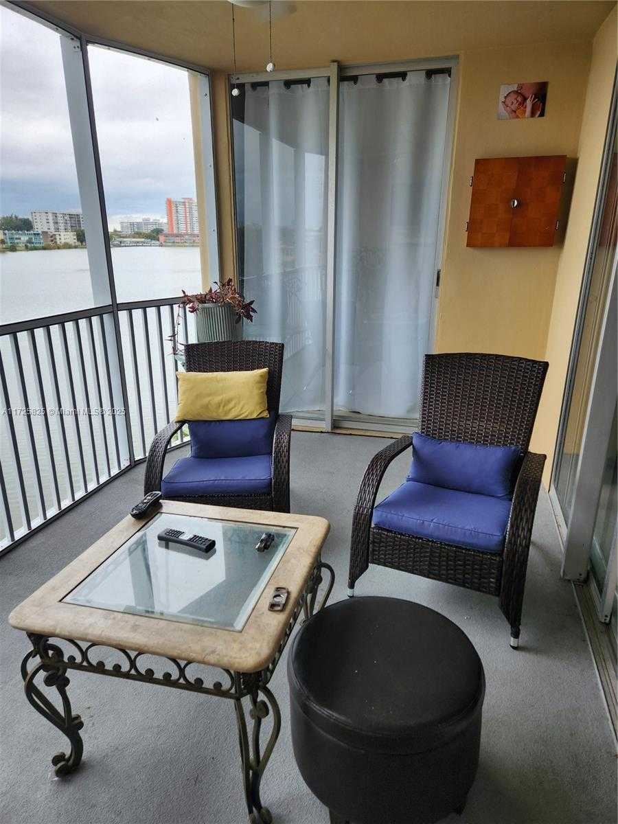 Small Image of 1750 NORTH EAST 191ST ST #428-4, Miami Number 3